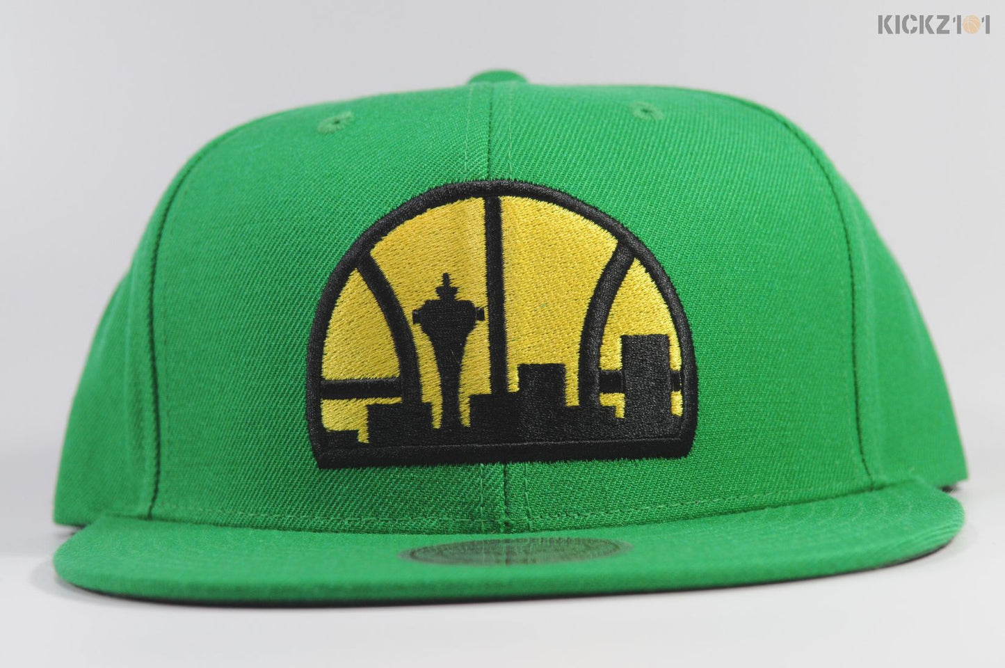 Mitchell & Ness NBA Retro Crown Throwback